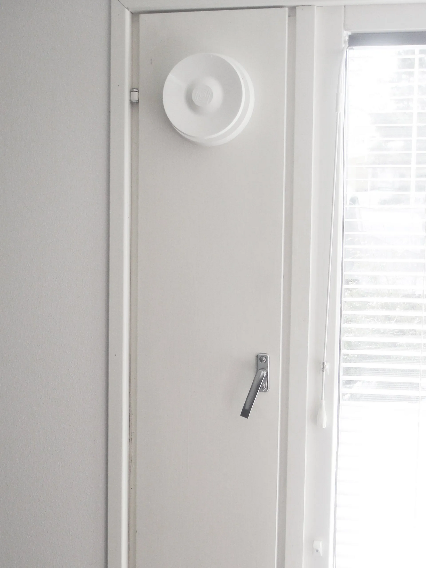 Korvausilmaventtiili Velco VTR-100 tuuletusluukkuun 10kpl valkoinen