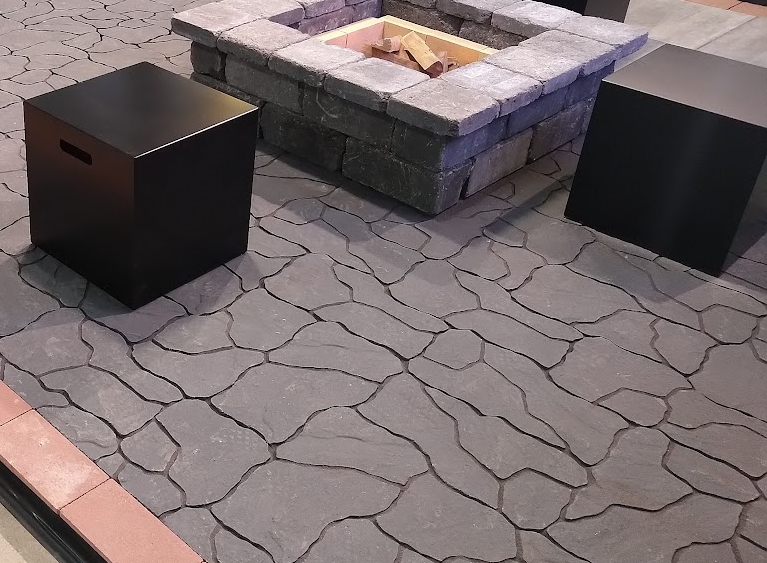 Loimuliuskekivi Lakka 80 hiilenmusta