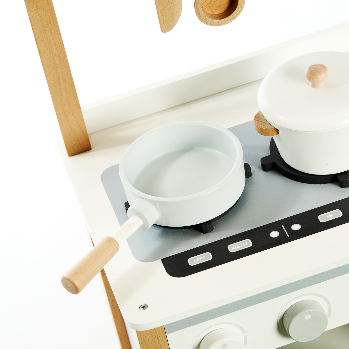 Leikkikeittiö ja varusteet