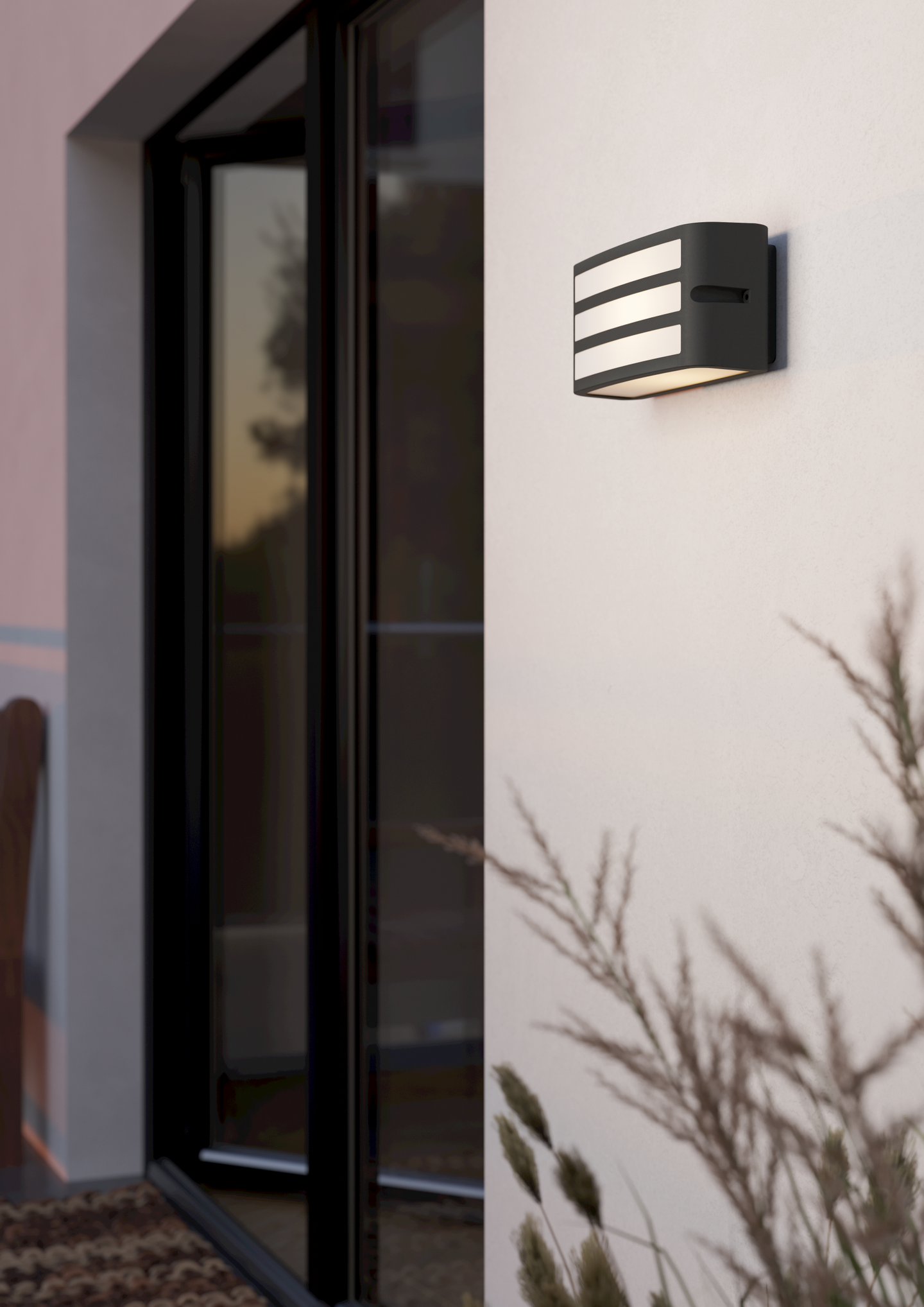 Ulkoseinävalaisin EGLO Camarda antrasiitti/valkoinen 40W E27 IP54