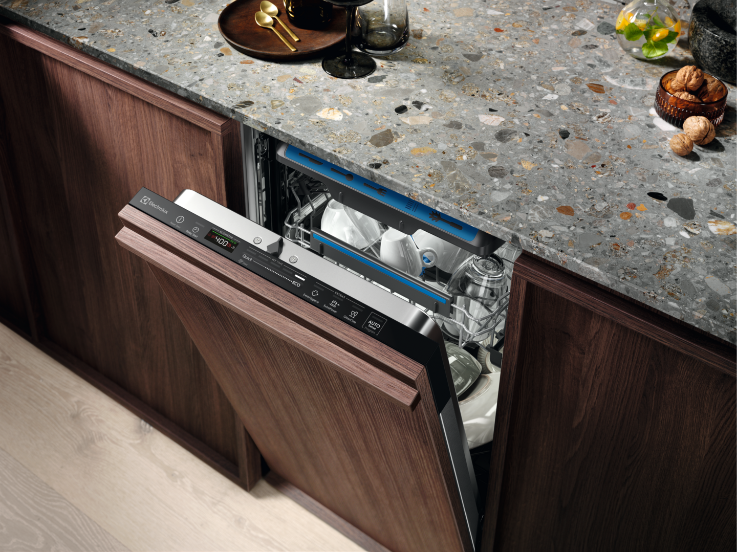 Astianpesukone Electrolux EEM63310L 45cm integroitava