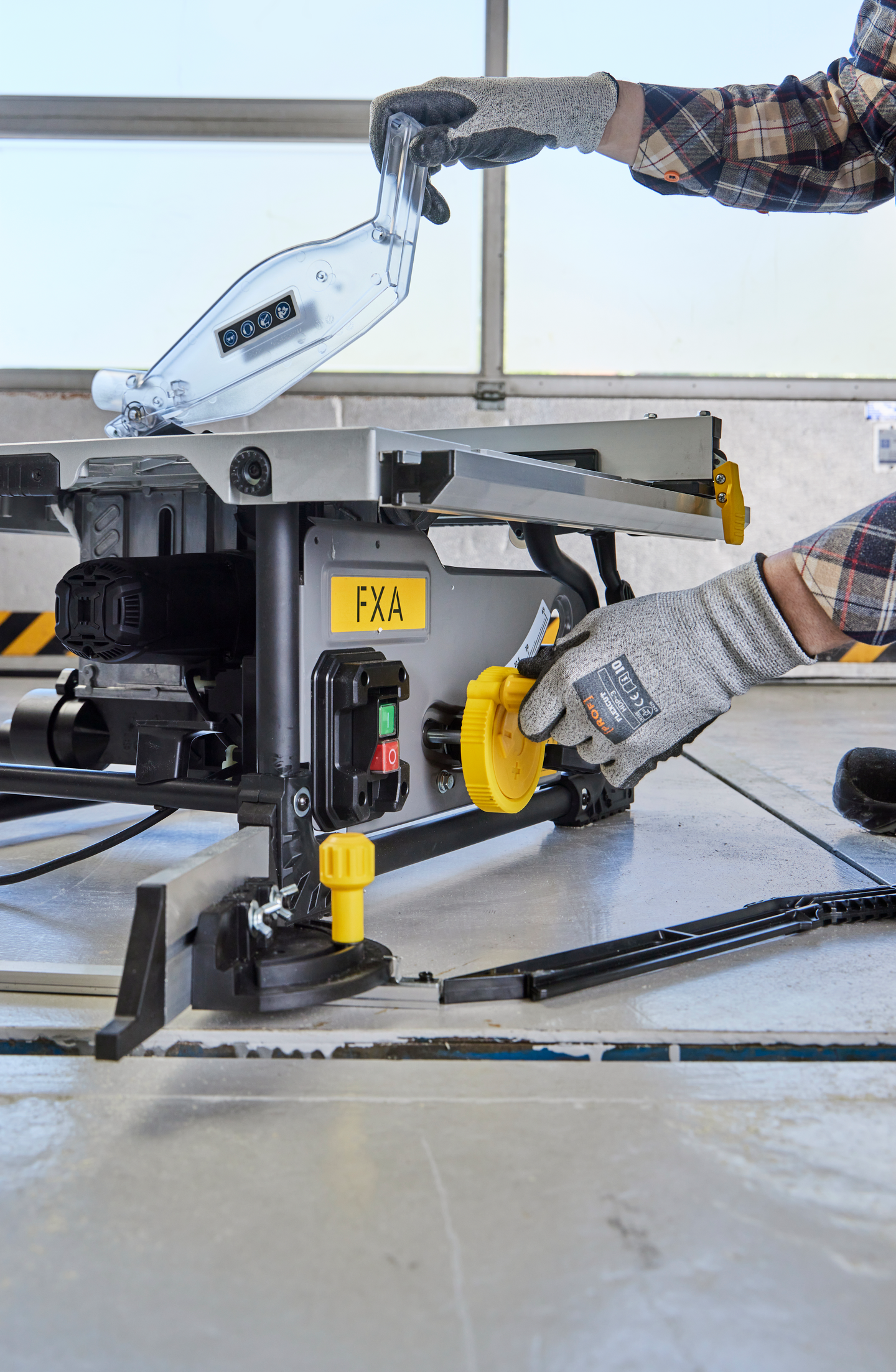 Pöytäsaha FXA HF 210/1500