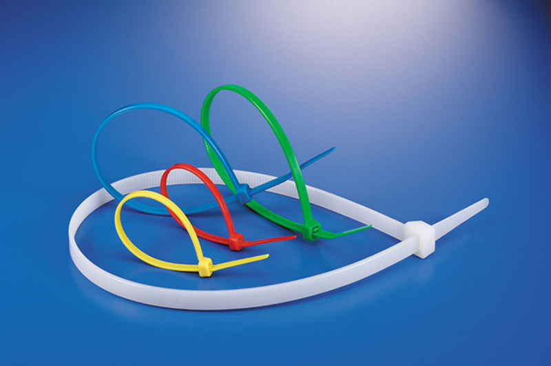 Johdinside OPAL 4,8x300 musta 100kpl