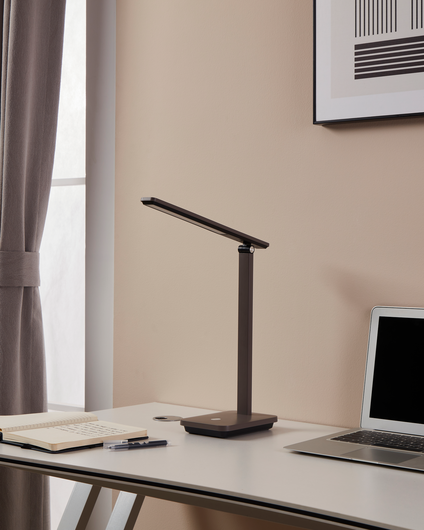 Pöytävalaisin EGLO Iniesta 3,6W led cappuccino/musta