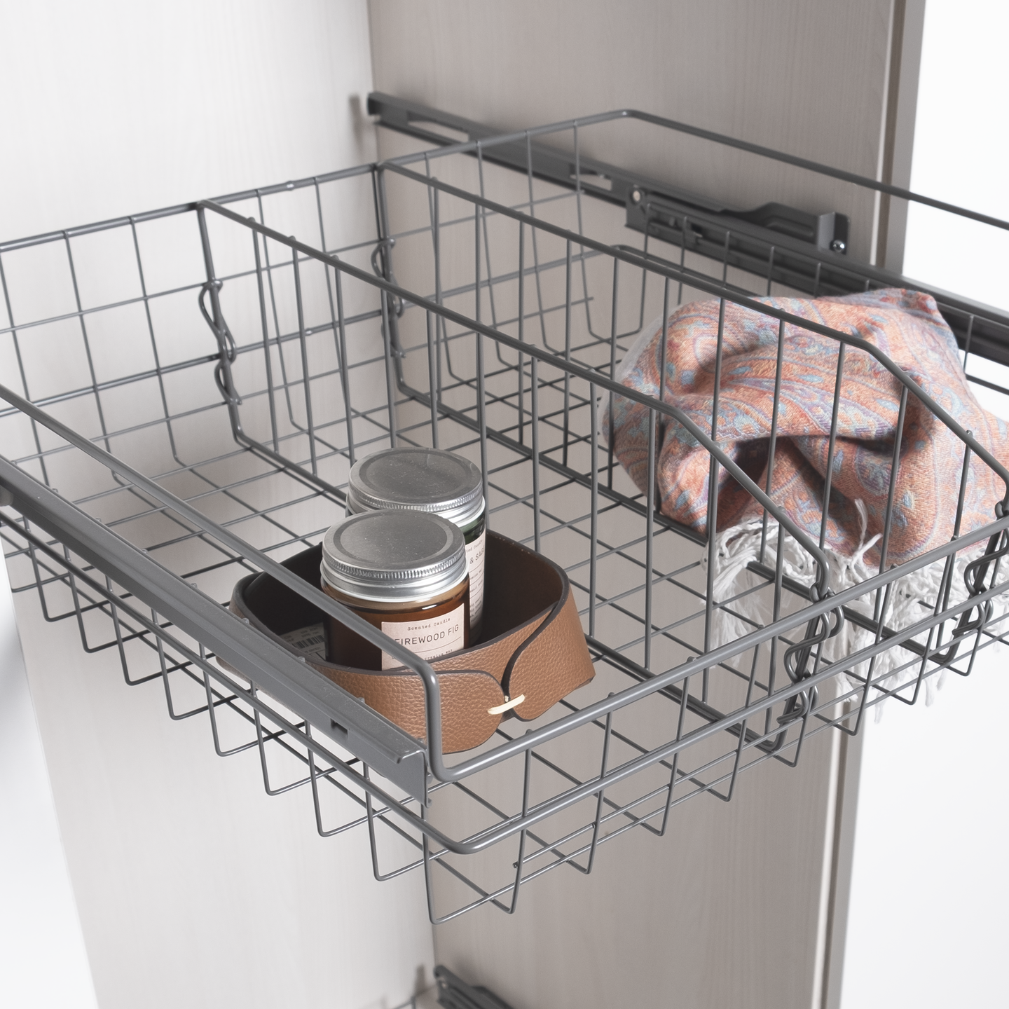 Rullakiskokori LM 604 matala antrasiitti 60 cm kaappiin