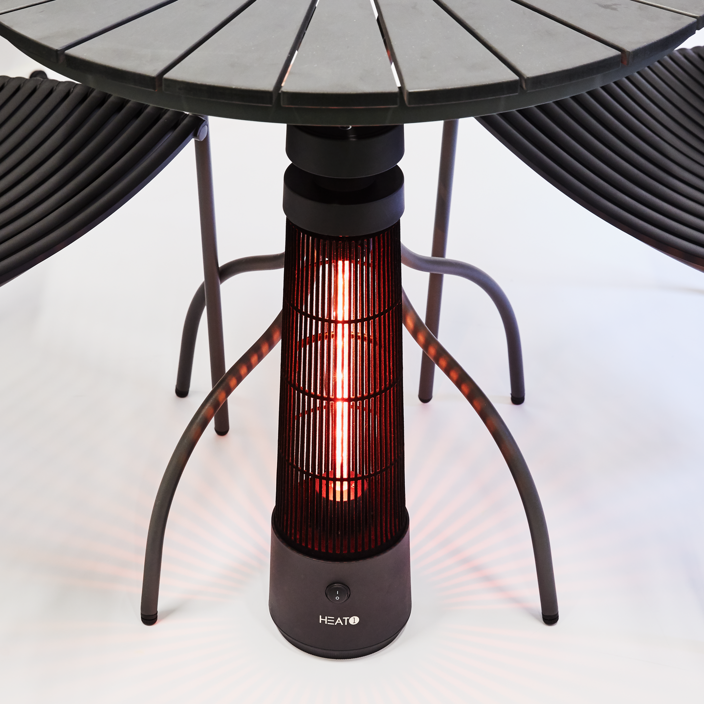 Terassilämmitin ECO high-line pöydänalusmalli "Cone" 1200W, musta HEAT1