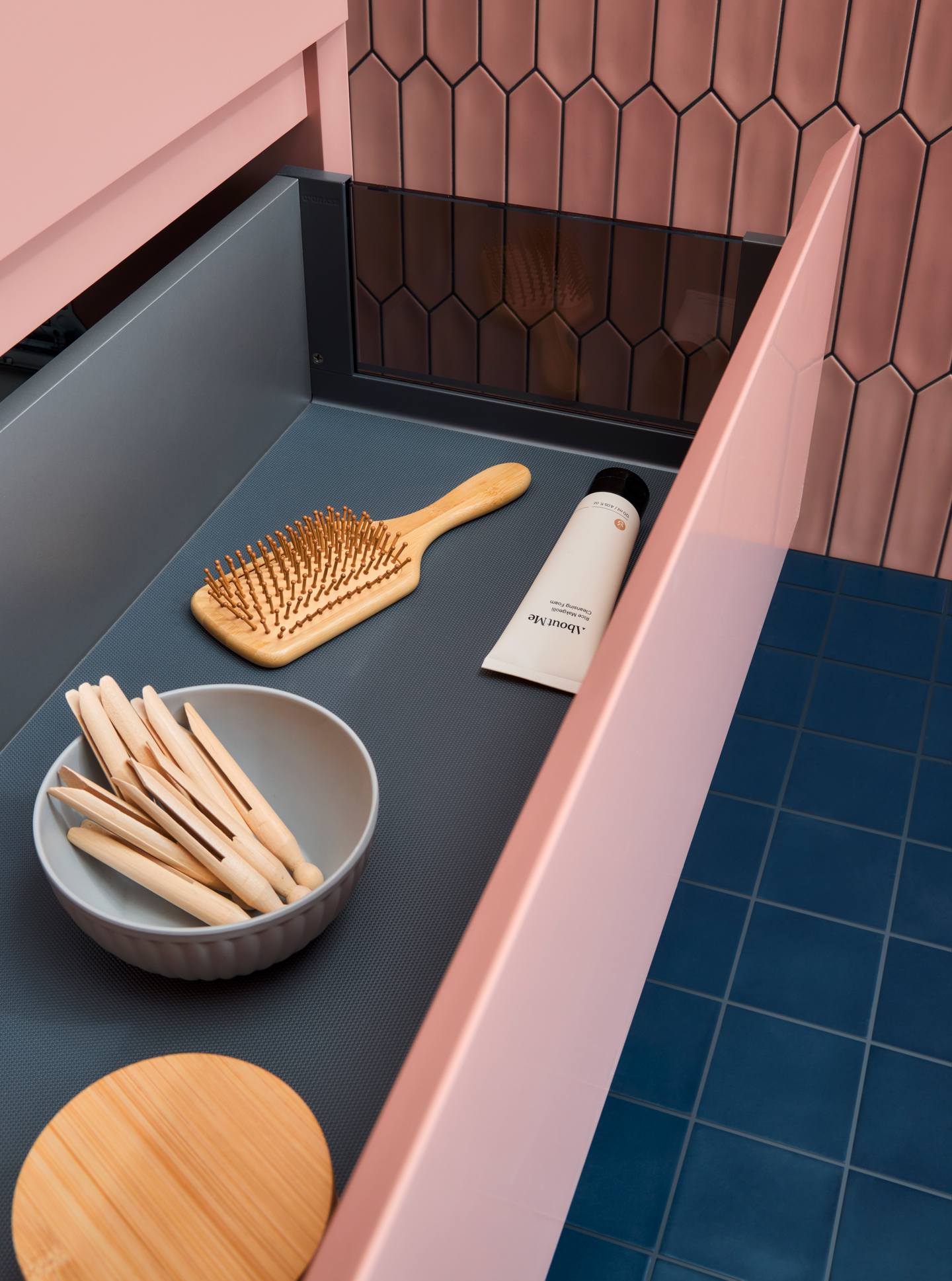 Allaskaappi Cello Bay L59cm S46cm K56 cm roosa 2 vetolaatikkoa