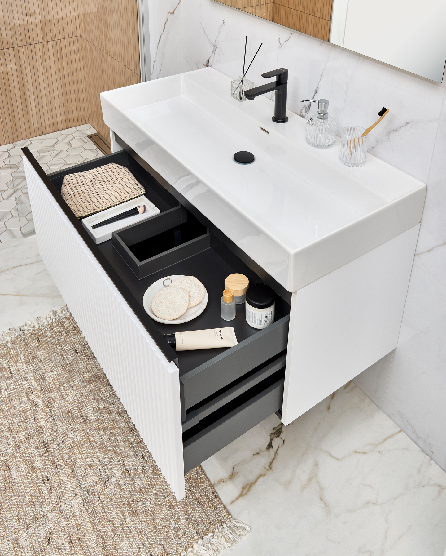 Pesuallas Cello L L101 S46cm posliinia