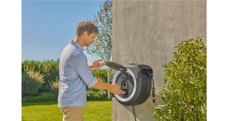 Seinäletkukela Gardena PowerRoll XL 35m valkoinen