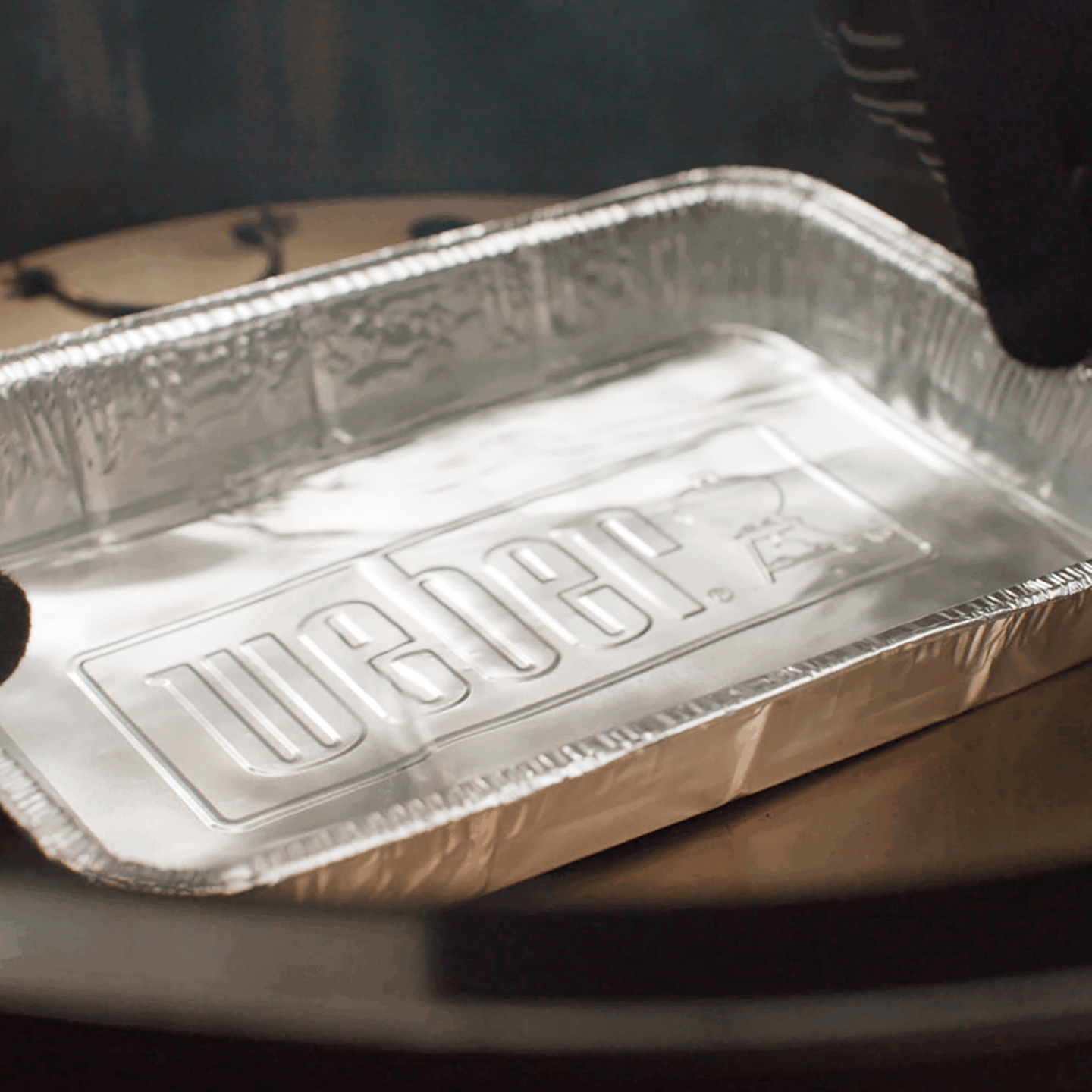 Tiputusastia Weber iso alumiinia 6416