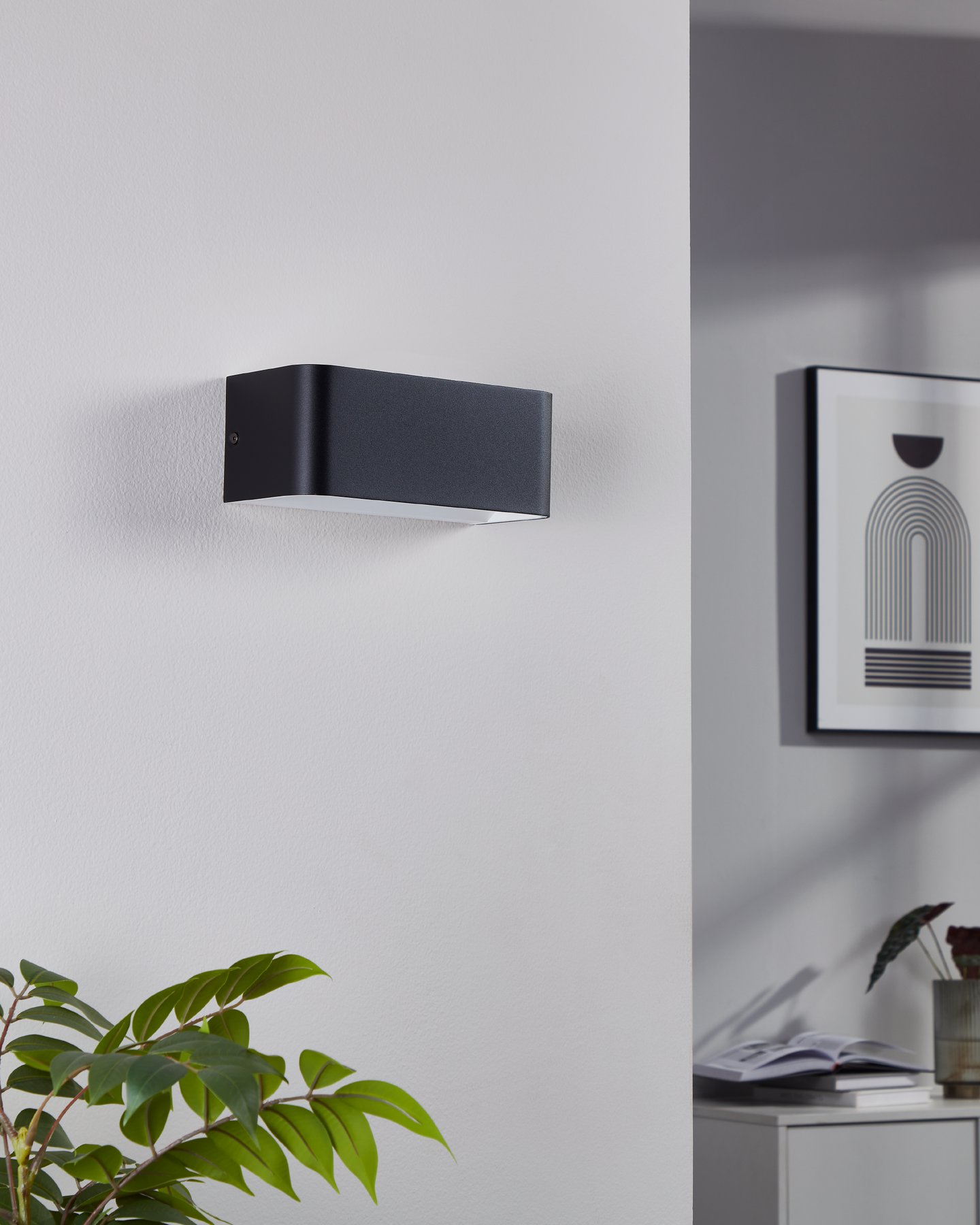 Seinävalaisin EGLO Sania 4 led 10W 20cm musta/valkoinen