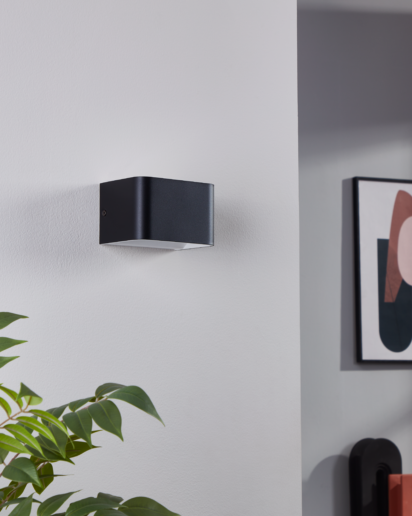 Seinävalaisin EGLO Sania 4 led 6W musta/valkoinen