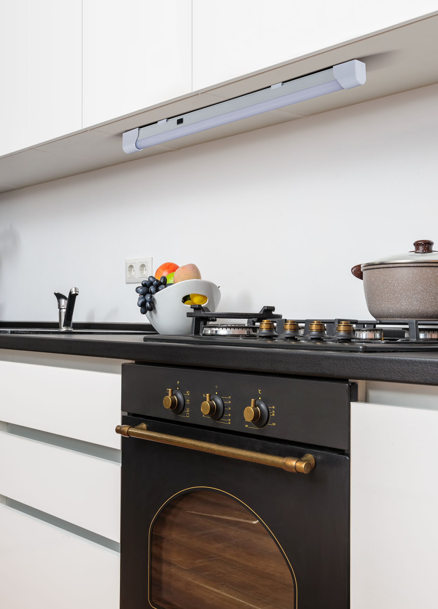 Työpistevalaisin EGLO EXPERT Mattanza 10W led 600x30mm valkoinen