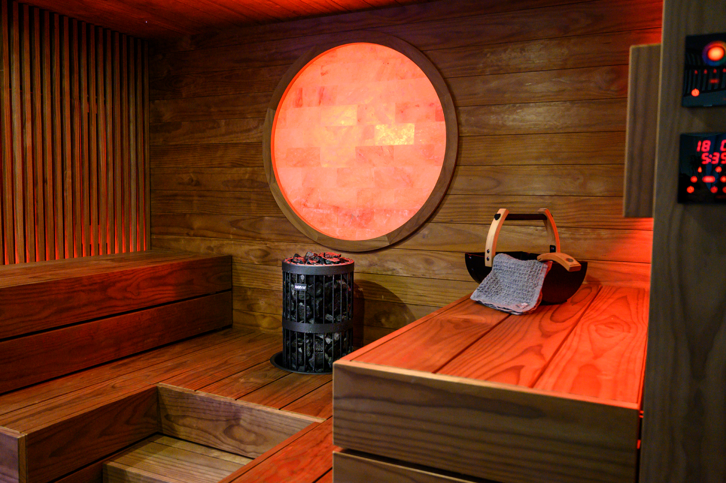 Upotuskaulus Harvia Legend HPO2 musta