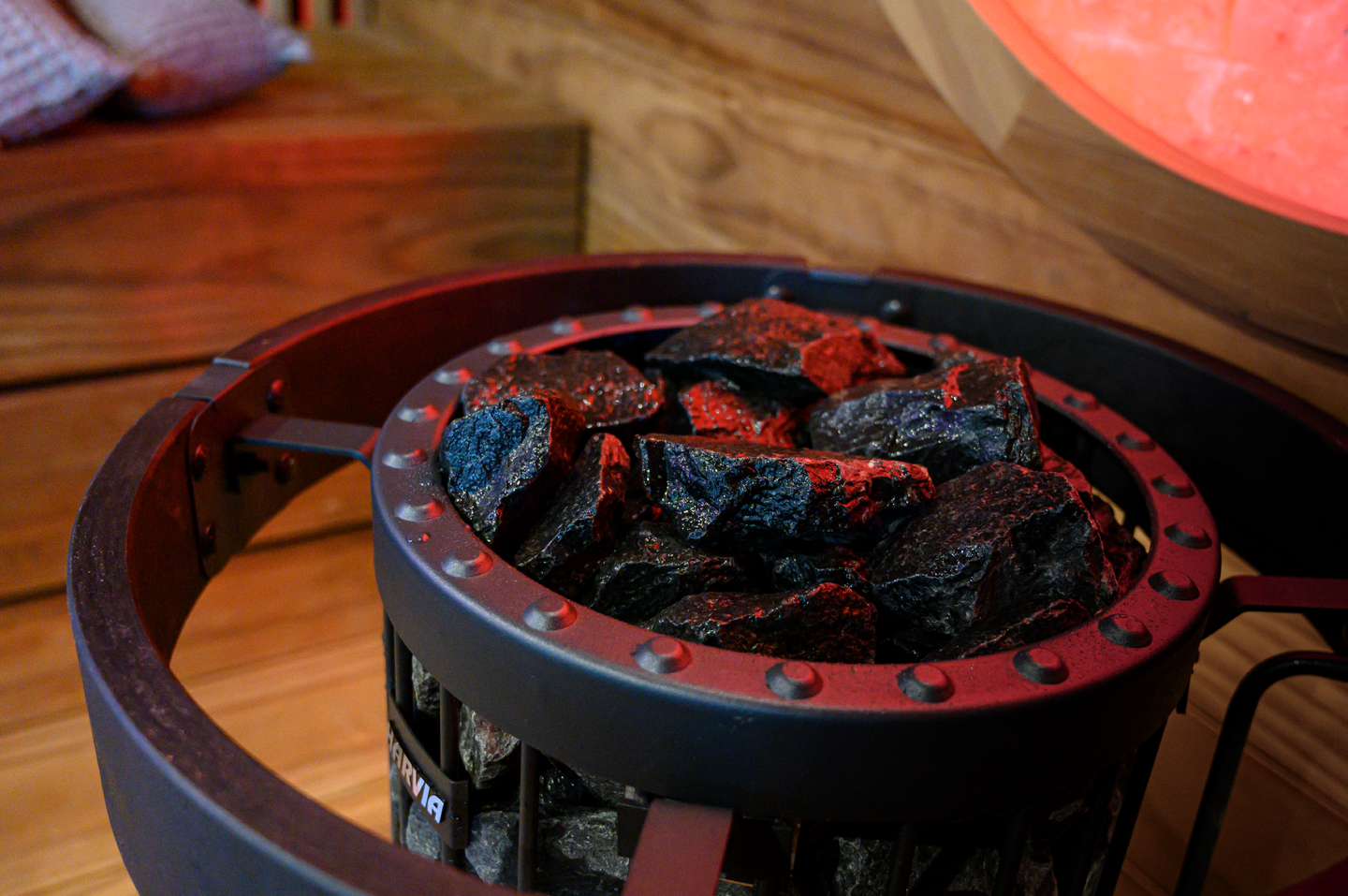 SKYDDSRÄCKE HARVIA LEGEND SVART