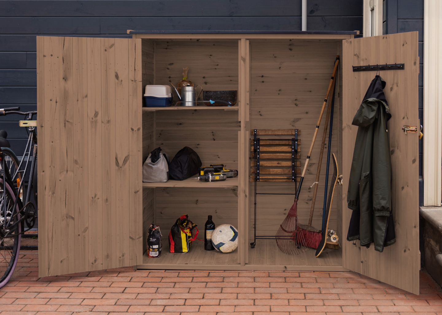 Työkaluvaja hyllyillä ruskea, 144x74x164 cm