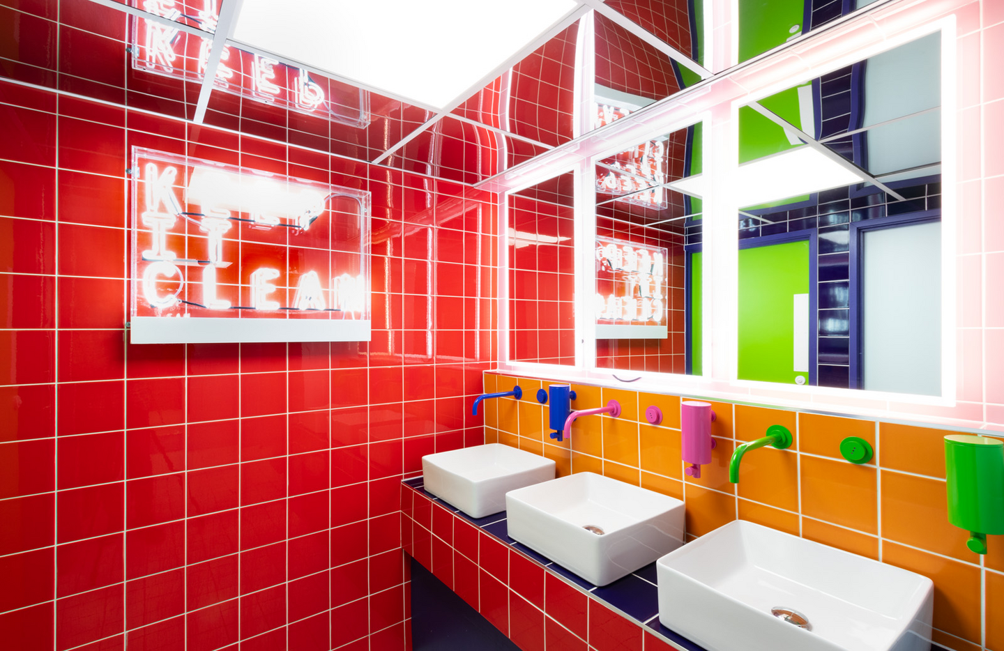 Seinälaatta Cello Primus 590.0 15x15 punainen kiiltävä 1,5m²