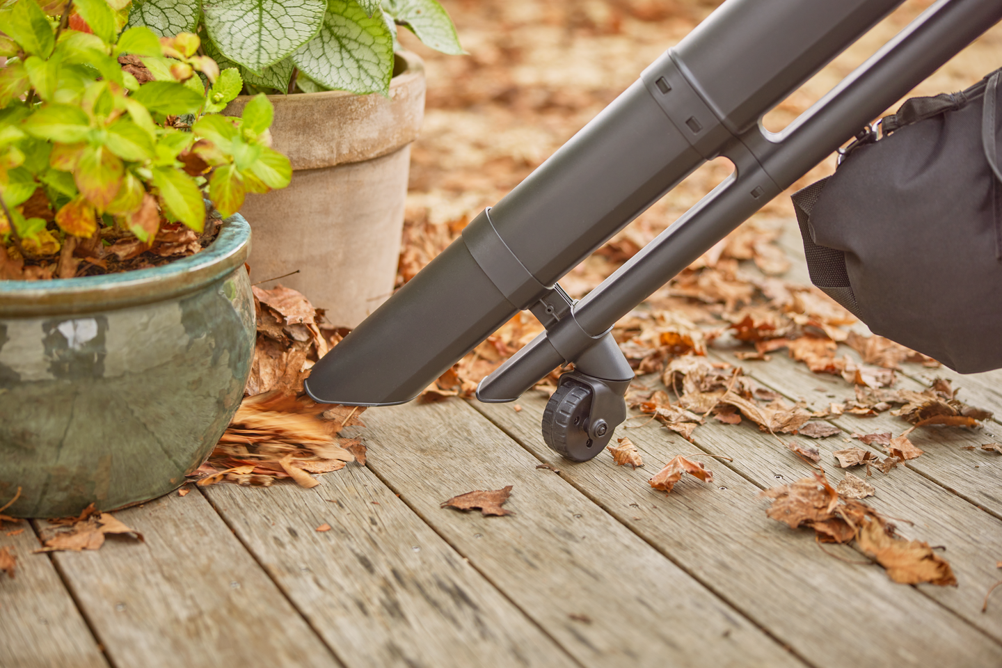 Akkupuhallin-imuri GARDENA PowerJet Collect 18V P4A Solo