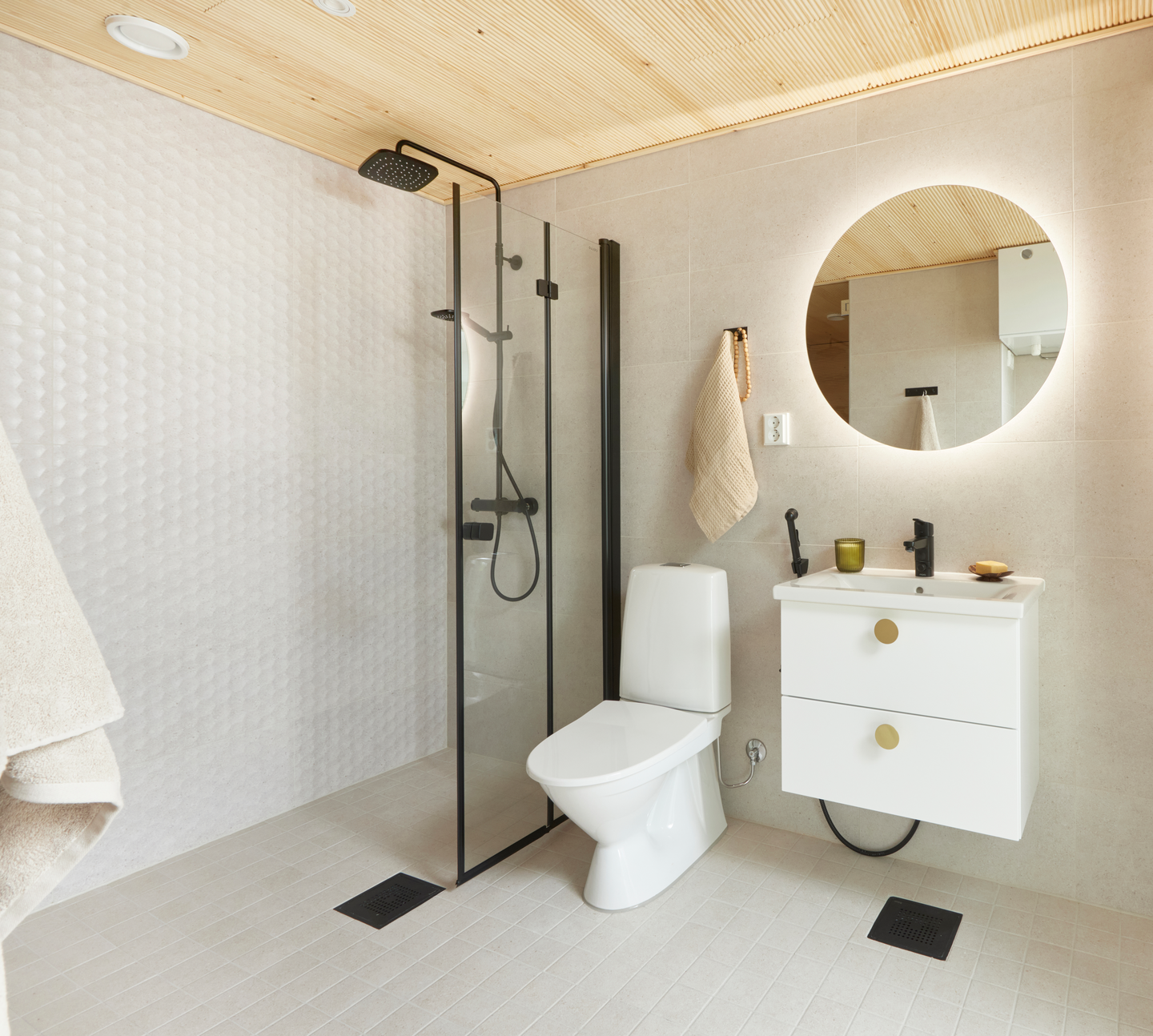 KAKEL CELLO UMA 9,7X9,7 VIT 1,44M2