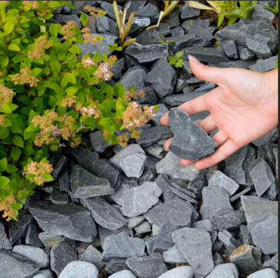 Liuskekivikate musta 800 kg 10-40mm