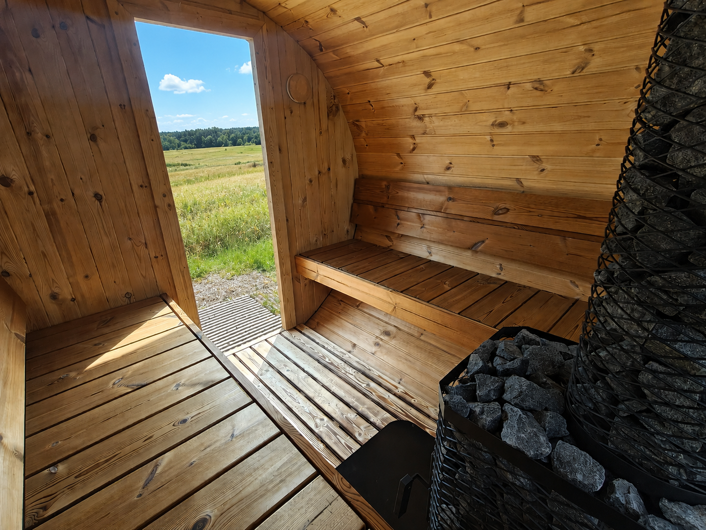 Tynnyrisauna UNO 2,0m x 2,0m valmiiksi koottu