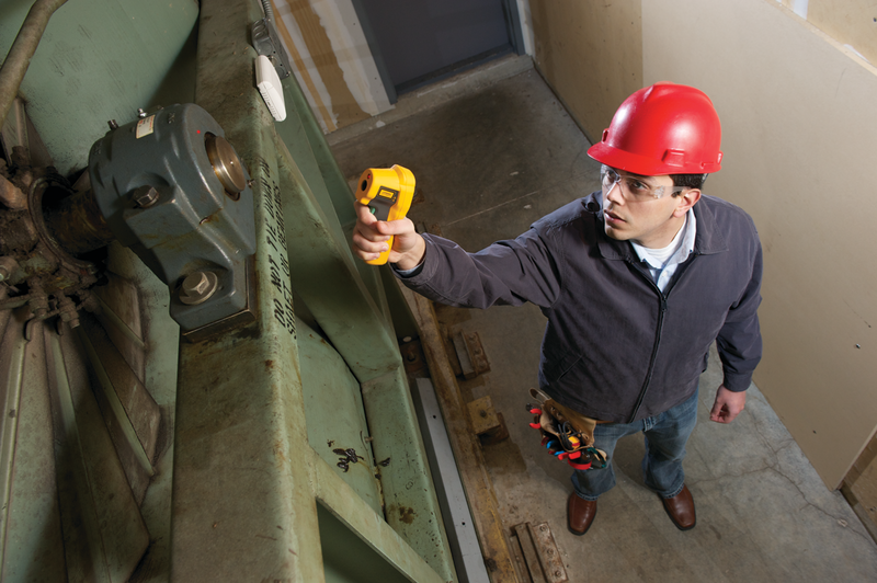 Infrapunalämpömittari Fluke 62 MAX +