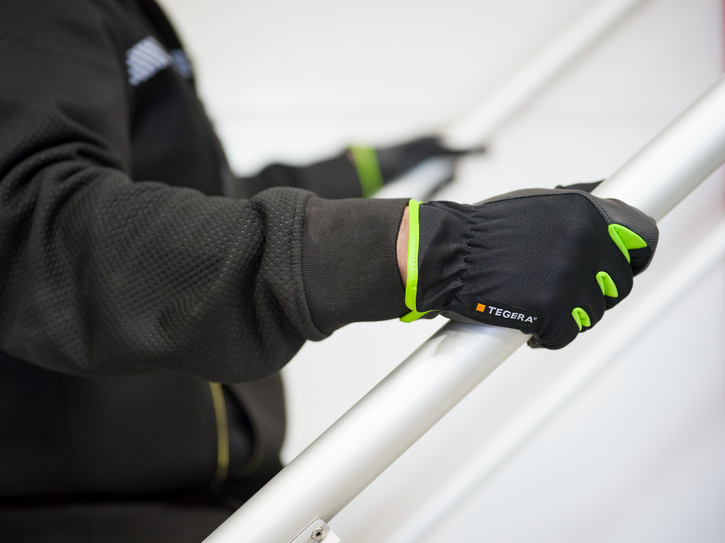 Asennuskäsineet TEGERA 515 synteettiset