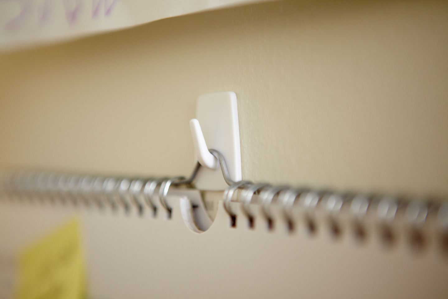 Koukku Command 17066 mini valkoinen