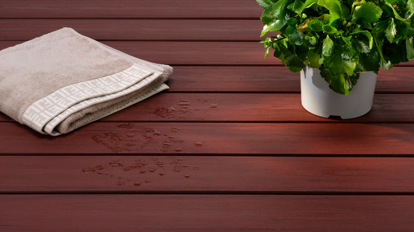 Peitelista UPM ProFi Piazza Red Padouk 12x66x4000