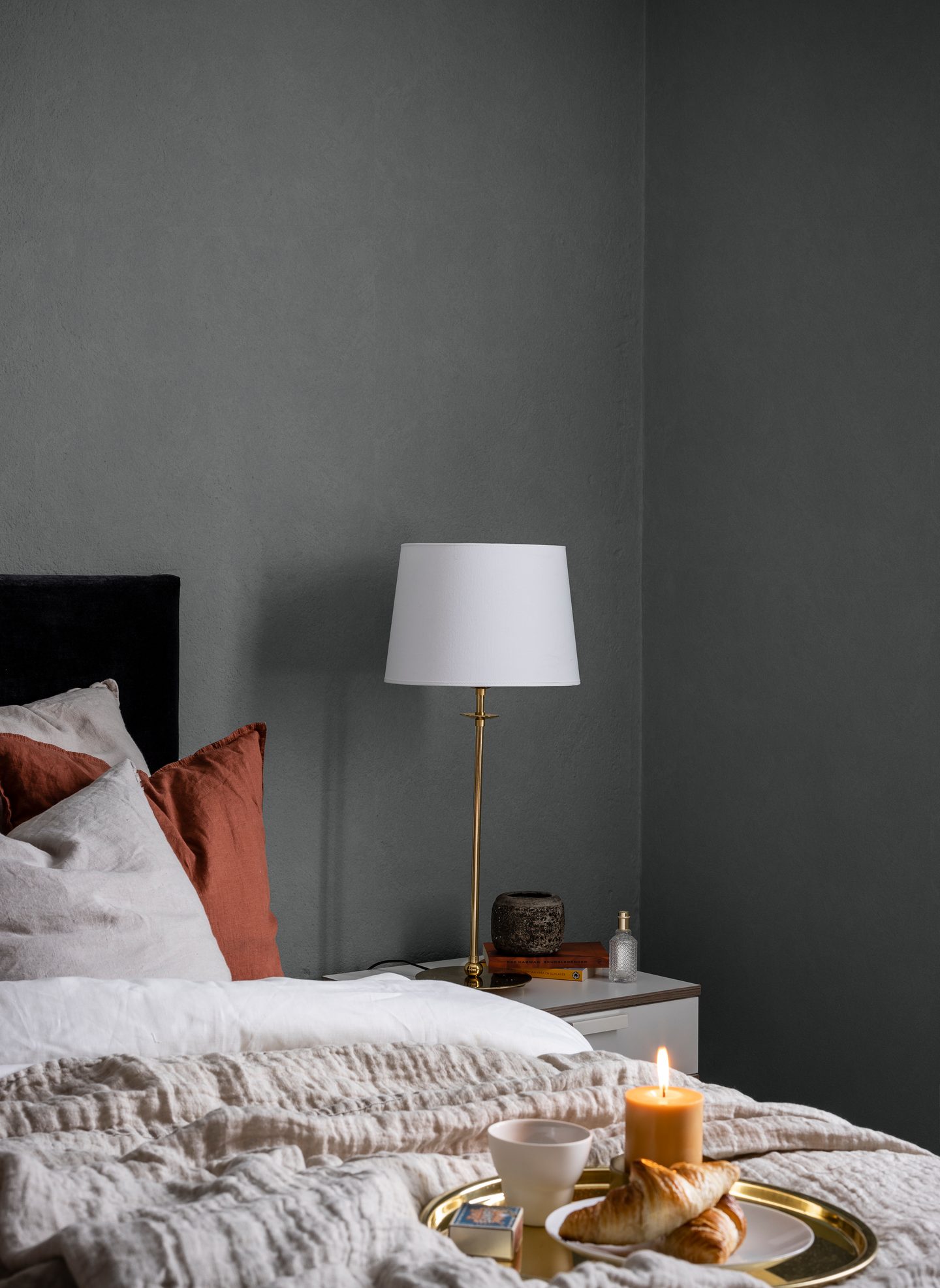 Kuitutapetti Duro Granit Lego tummanharmaa 427-02 10,05m