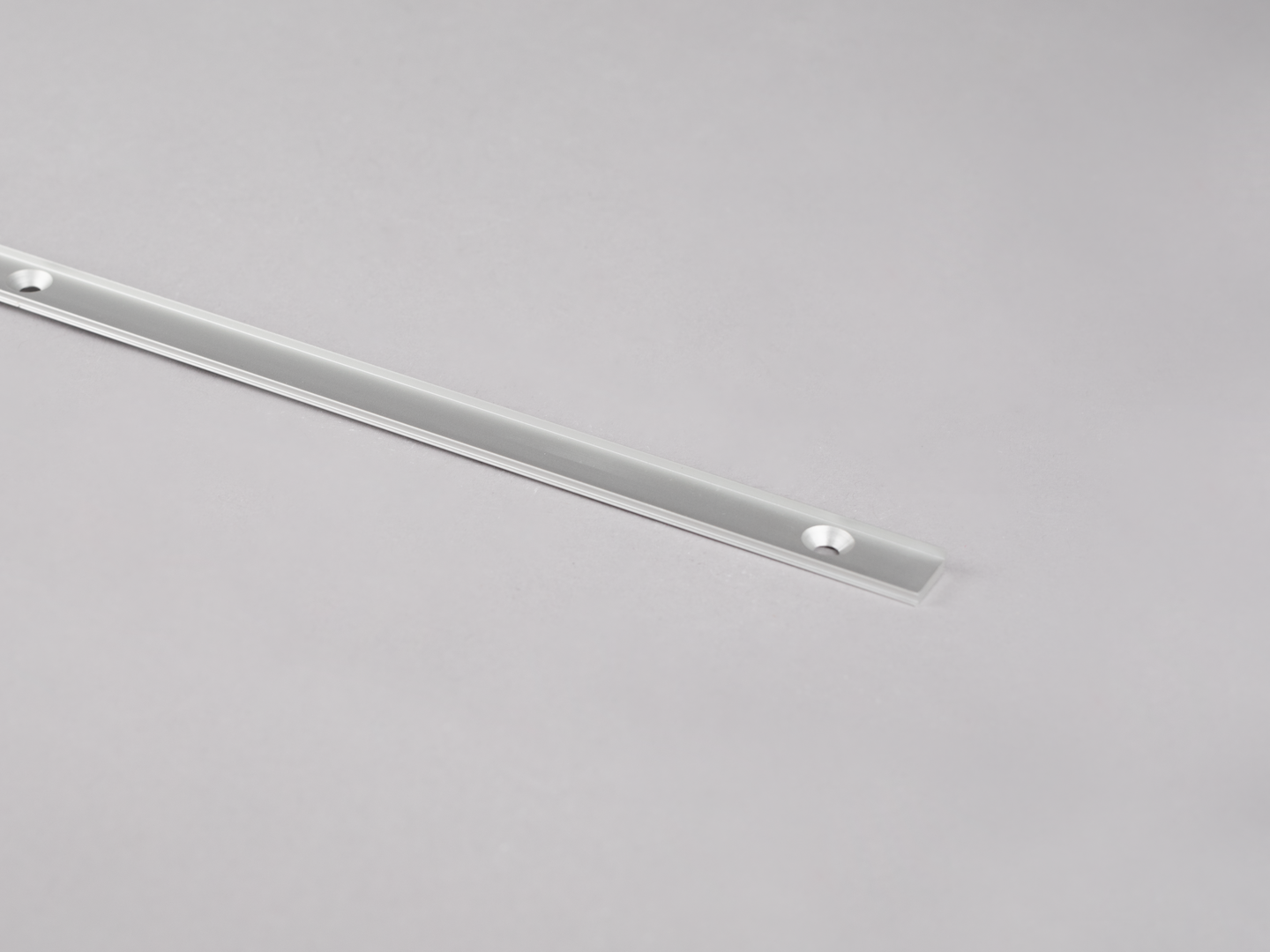 Profiili Hide-a-lite Art Slim alumiini 2m