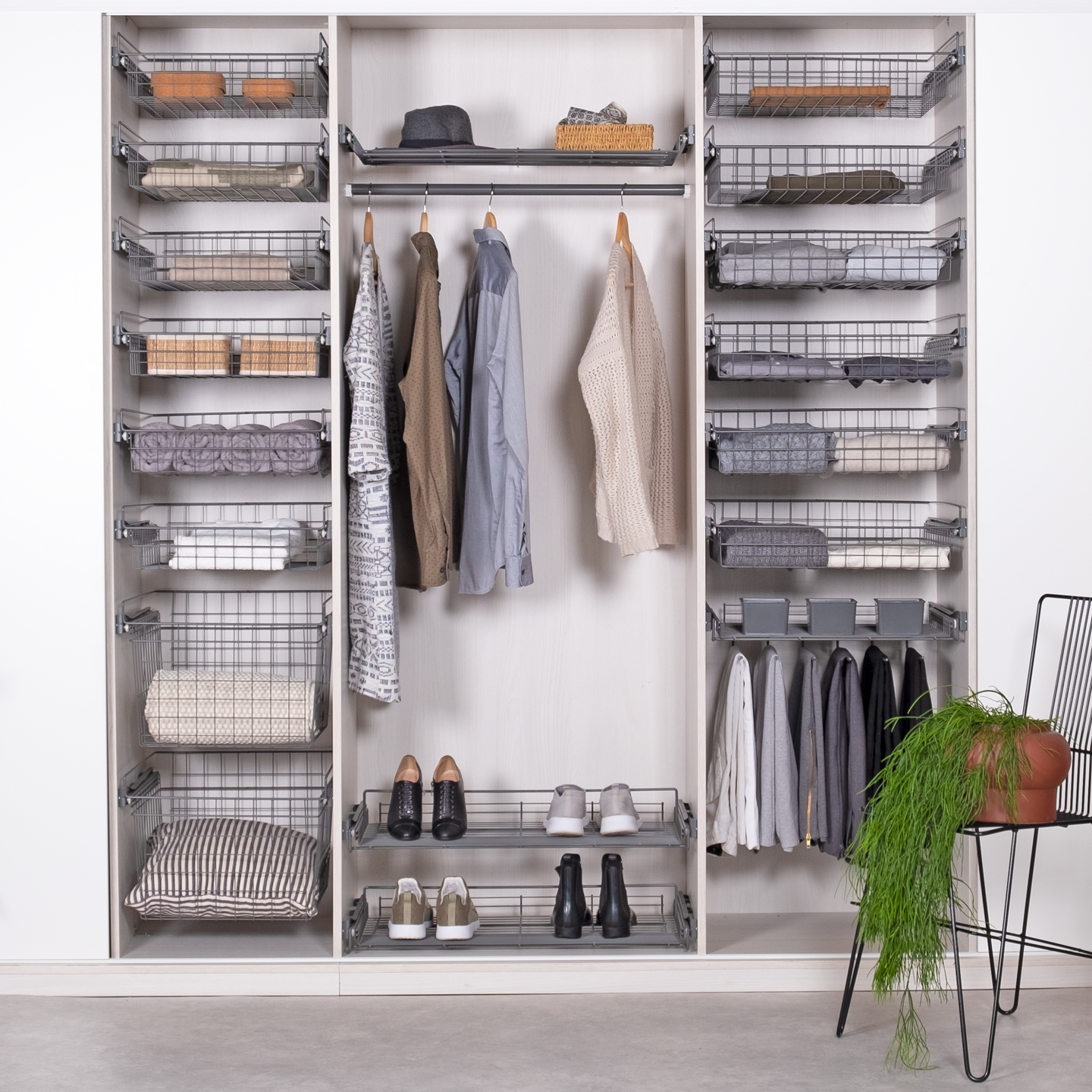 Rullakiskokori LM 604 matala antrasiitti 60 cm kaappiin