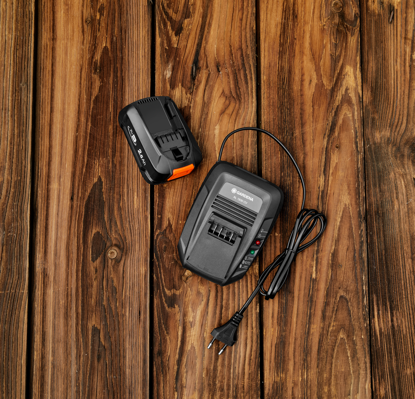 Akkusarja GARDENA P4A 2,5Ah PBA 18V/45 + AL 1830