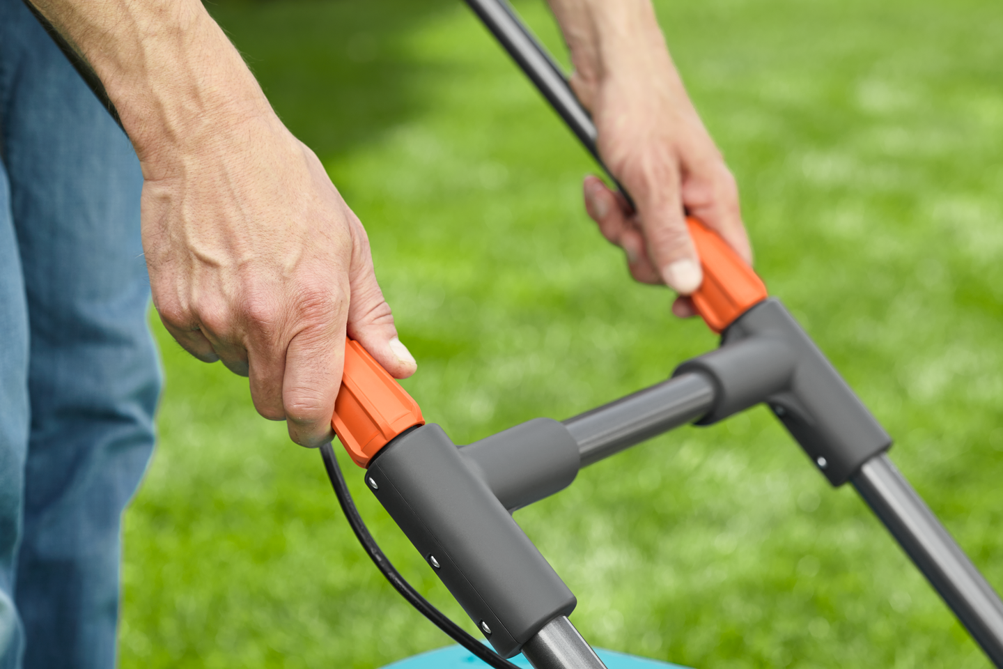 Sähköruohonleikkuri GARDENA powermax 1800/42