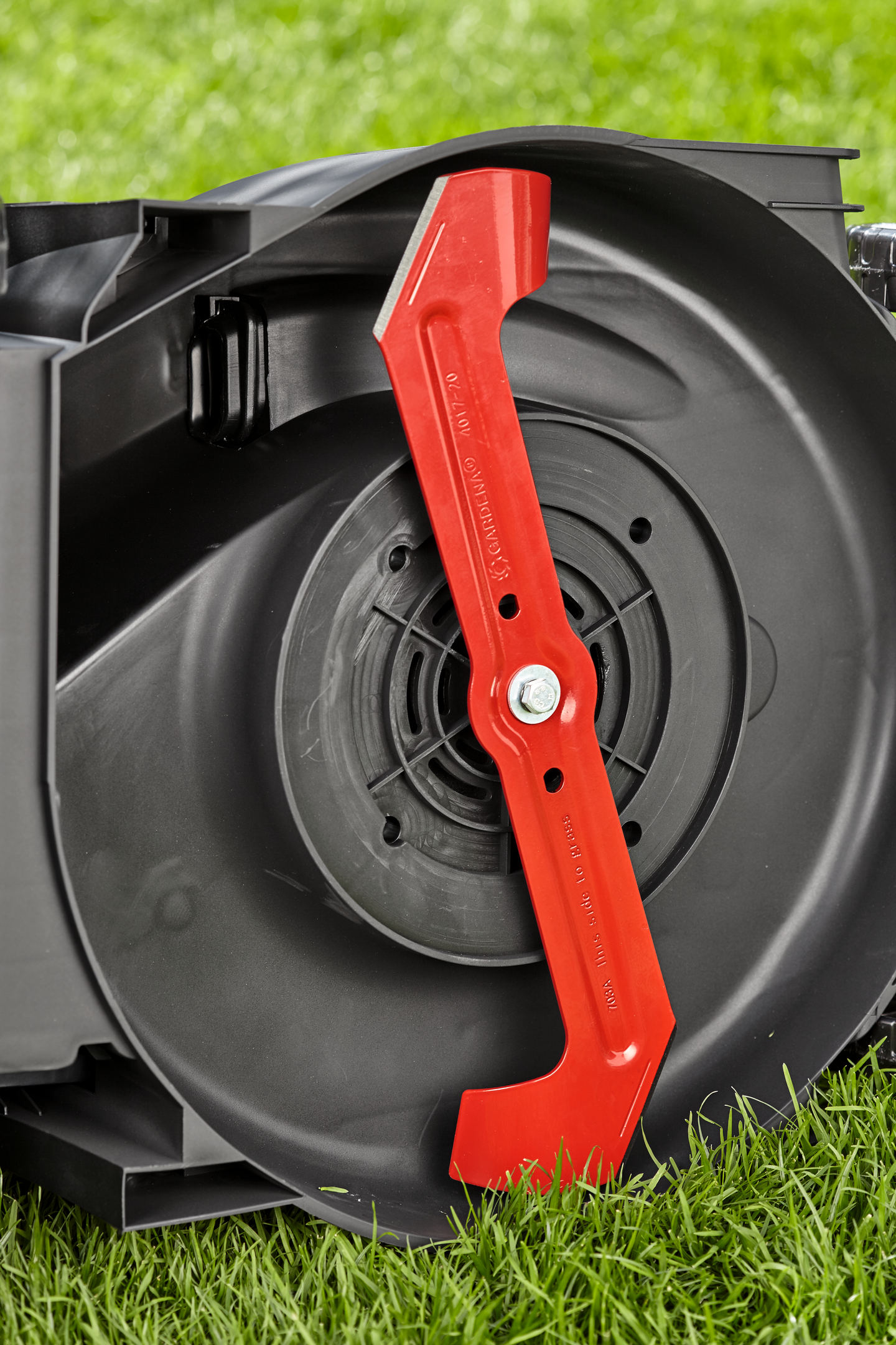 Sähköruohonleikkuri GARDENA powermax 1800/42