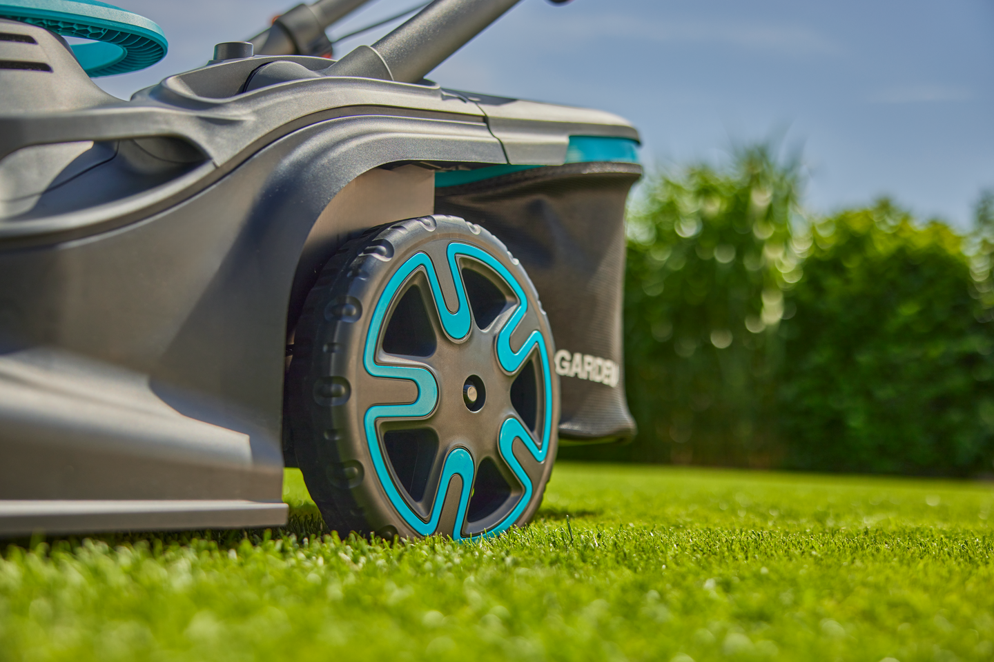 Akkuruohonleikkuri GARDENA PowerMax Duo 46/36V P4A 2x4,0Ah