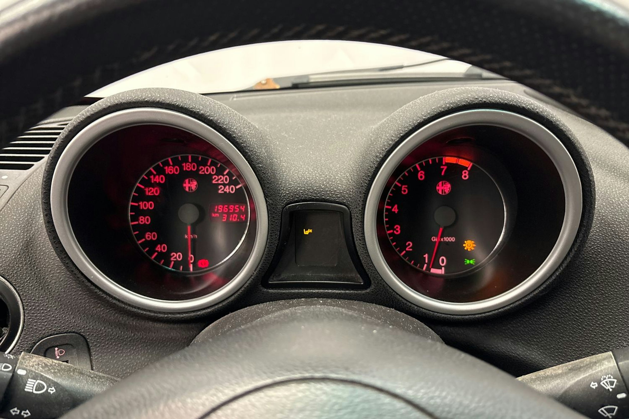 punainen Alfa Romeo 156 2003 kuva 16.