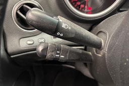 punainen Alfa Romeo 156 2003 kuva 18.