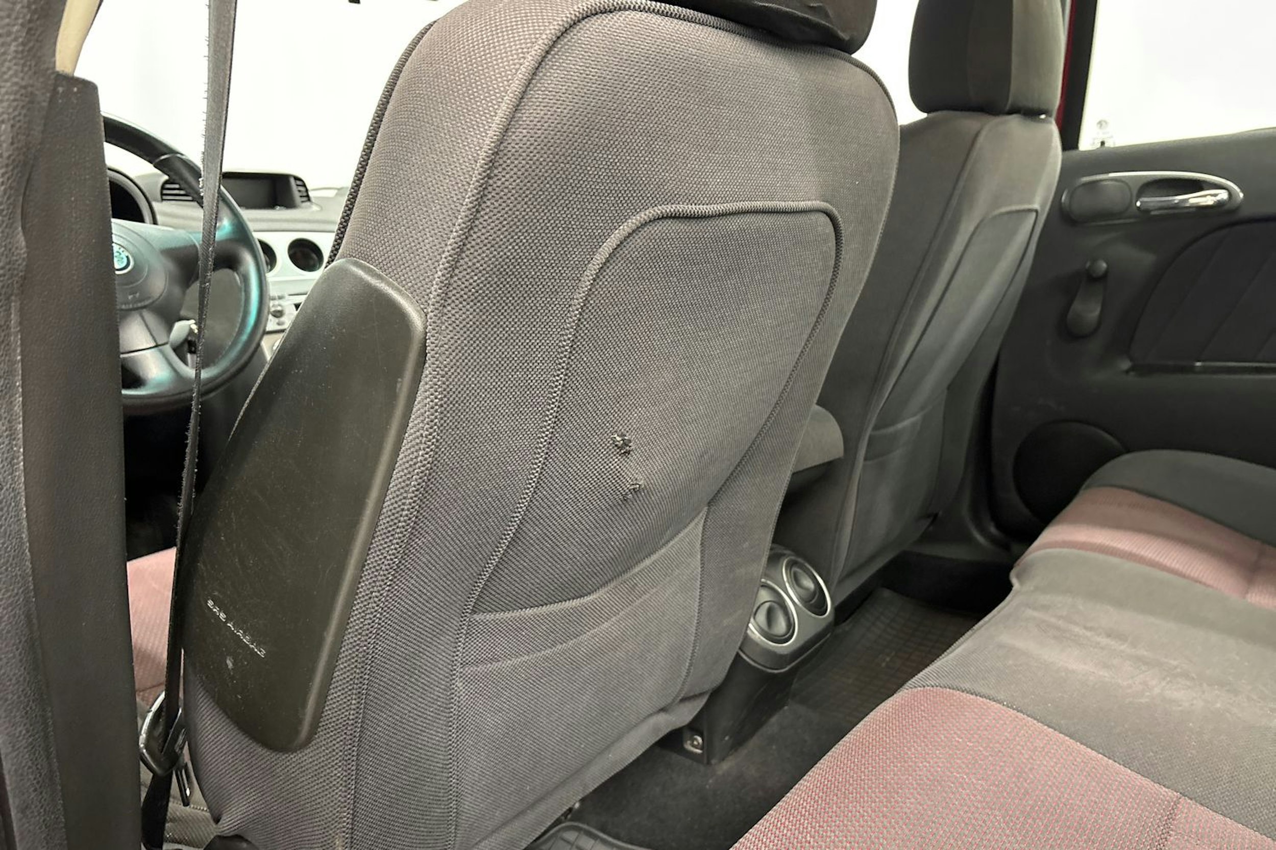 punainen Alfa Romeo 156 2003 kuva 32.