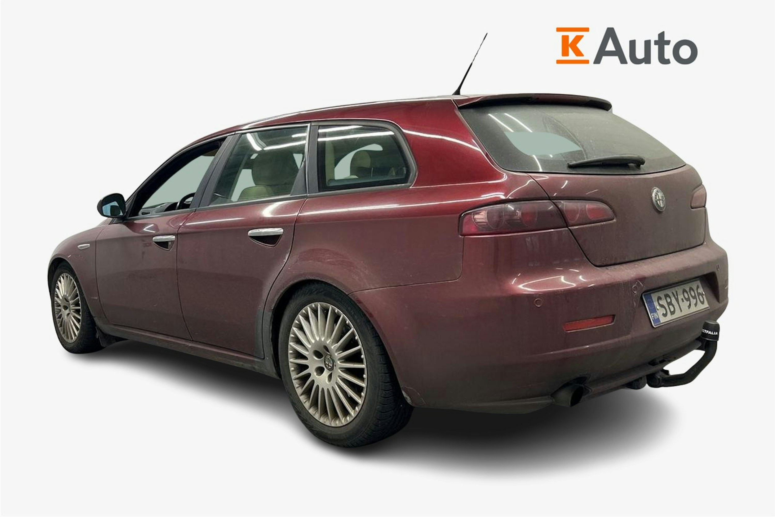 Punainen Alfa Romeo 159 2007 kuva 2.