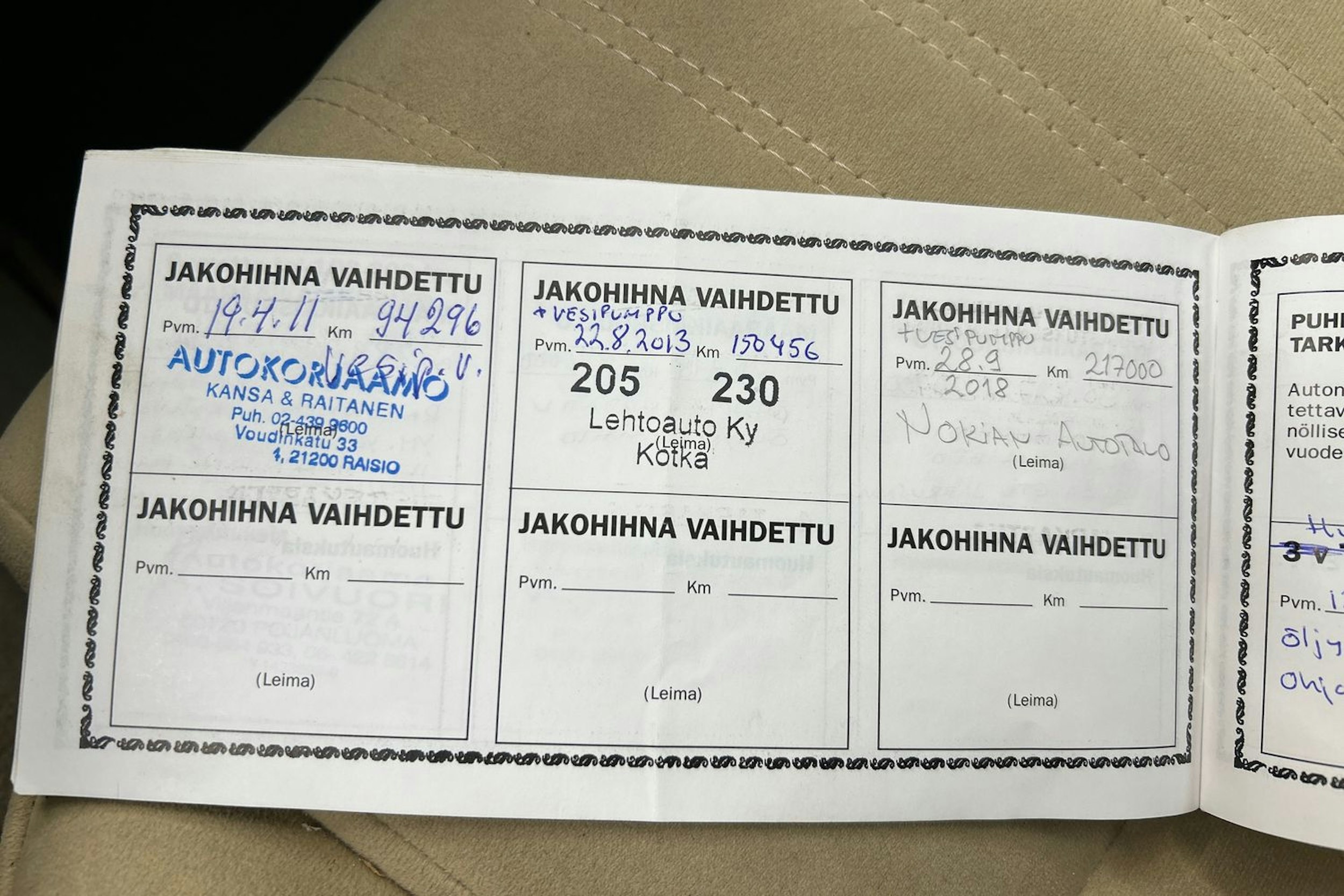 Punainen Alfa Romeo 159 2007 kuva 16.