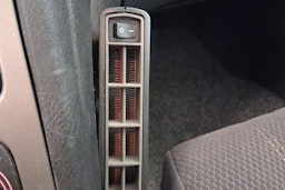 punainen Alfa Romeo 159 2008 kuva 16.