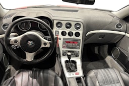 punainen Alfa Romeo Brera 2007 kuva 9.
