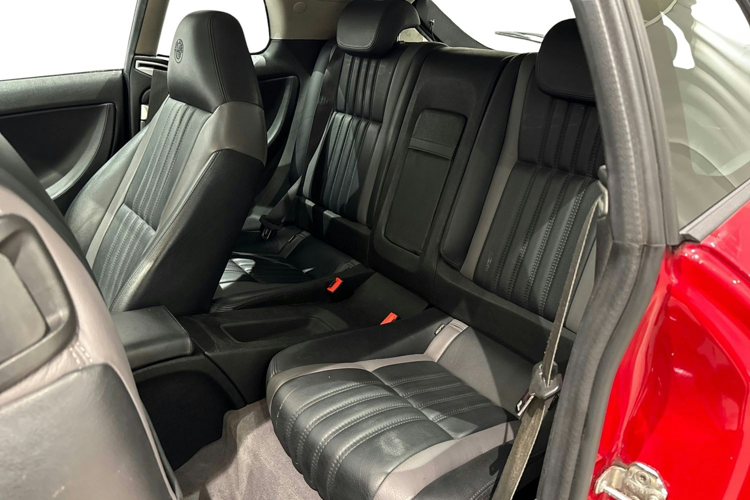 punainen Alfa Romeo Brera 2007 kuva 10.