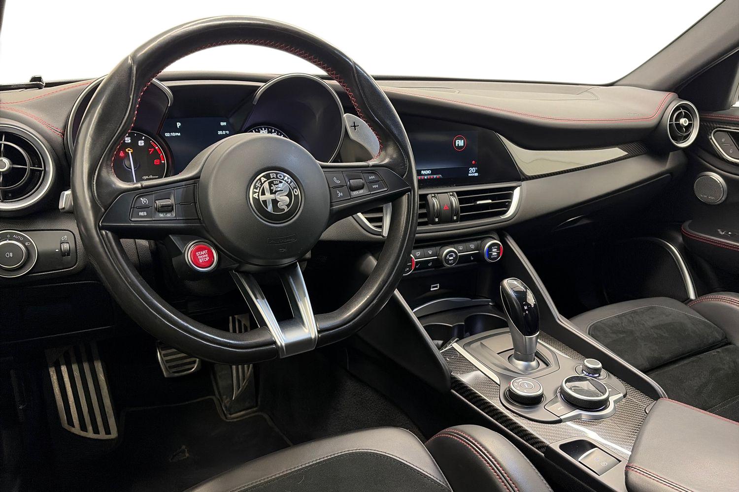 Alfa Romeo Giulia 2018, kuva 6/28