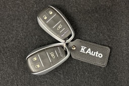 valkoinen Alfa Romeo Giulia 2018 kuva 26.