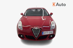 punainen Alfa Romeo Giulietta 2011 kuva 4.