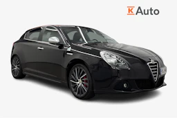 musta Alfa Romeo Giulietta 2012 kuva 1.