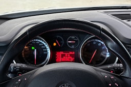 valkoinen Alfa Romeo Giulietta 2013 kuva 10.