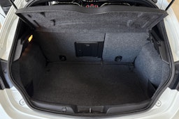 valkoinen Alfa Romeo Giulietta 2013 kuva 21.